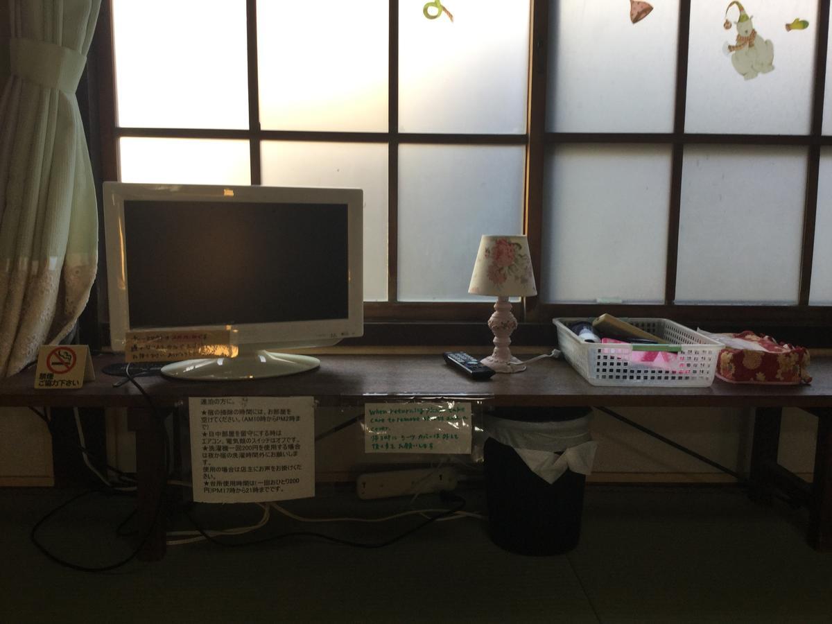 Bed and Breakfast Oyajino Umi Naoshima Exterior foto