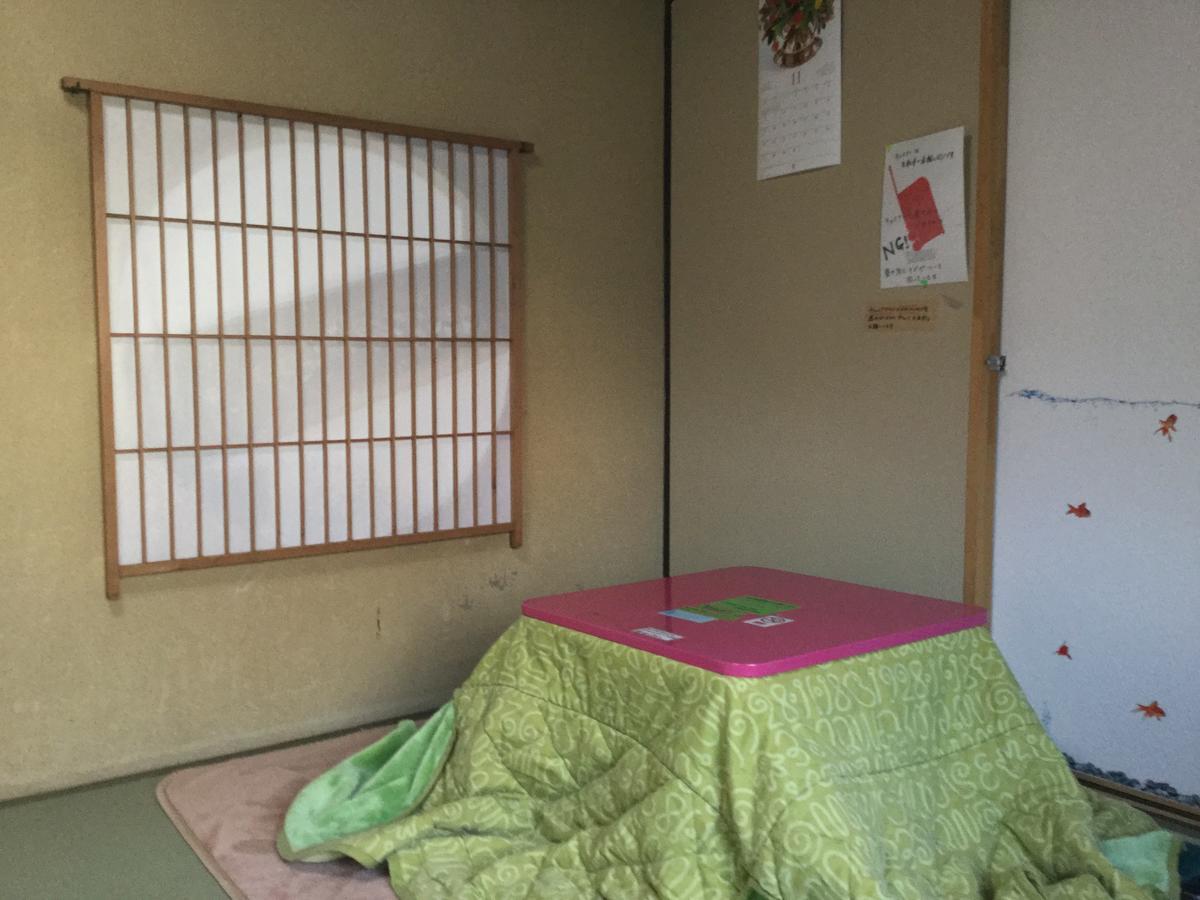 Bed and Breakfast Oyajino Umi Naoshima Exterior foto