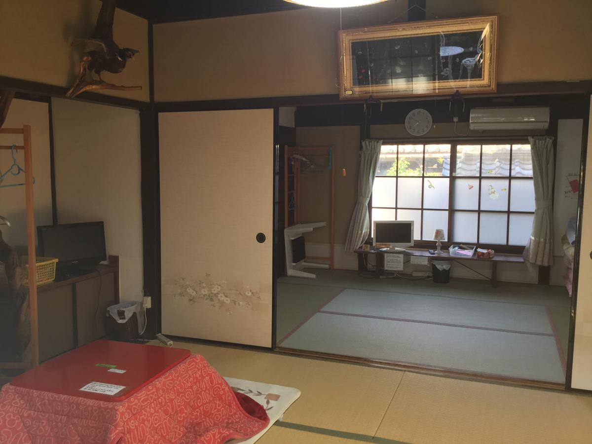 Bed and Breakfast Oyajino Umi Naoshima Exterior foto