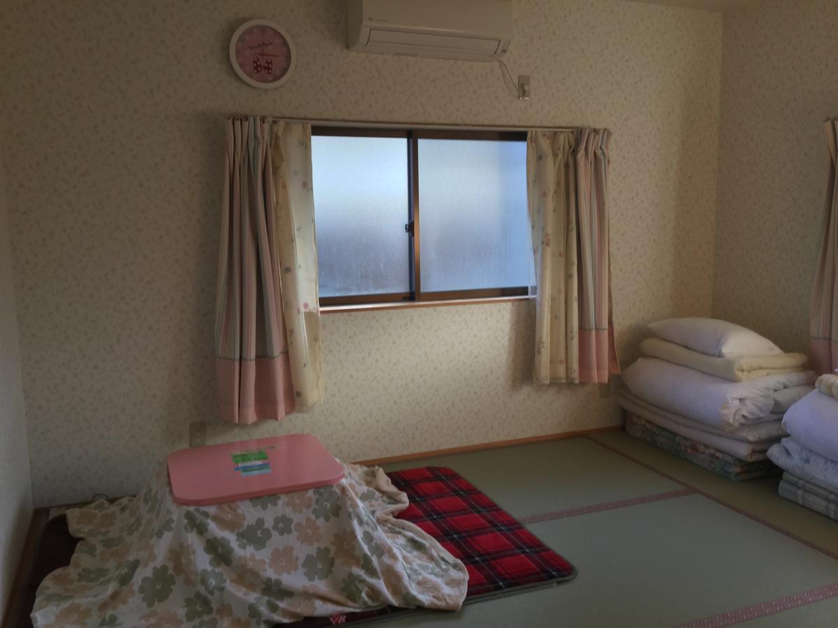 Bed and Breakfast Oyajino Umi Naoshima Exterior foto