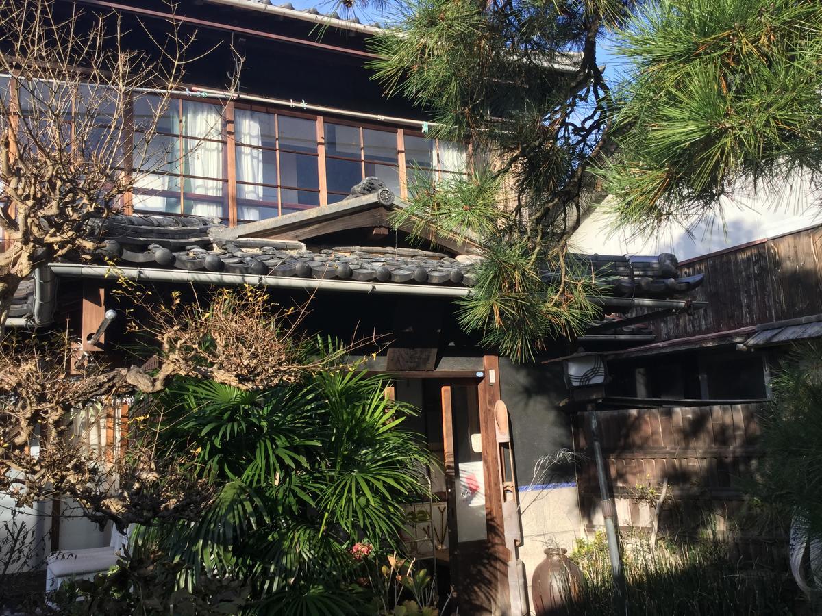 Bed and Breakfast Oyajino Umi Naoshima Exterior foto