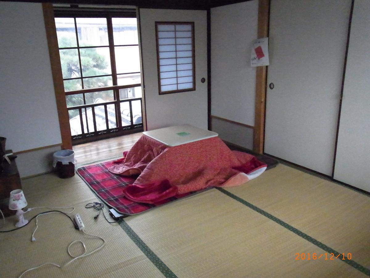 Bed and Breakfast Oyajino Umi Naoshima Exterior foto