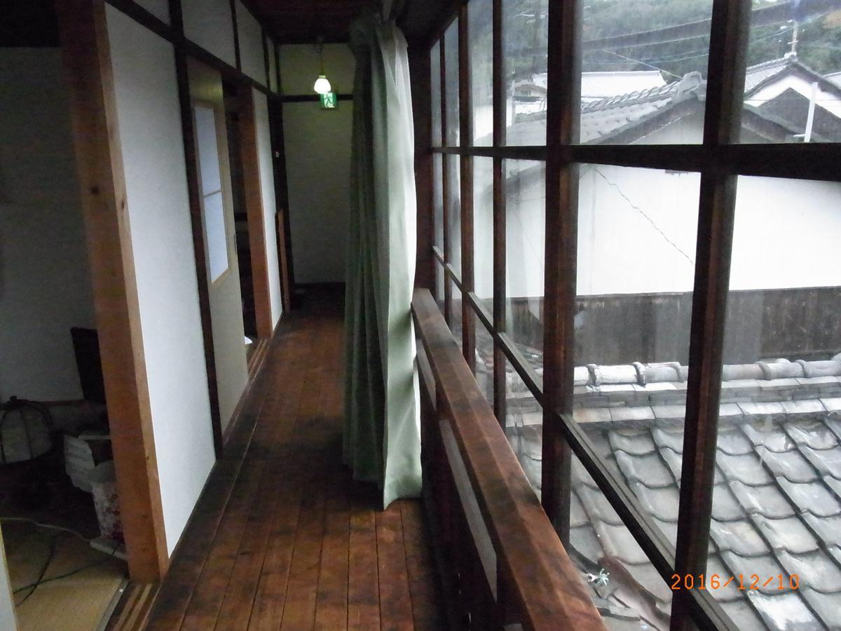 Bed and Breakfast Oyajino Umi Naoshima Exterior foto
